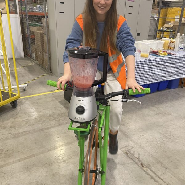 Smoothie bike volunteer sign-up